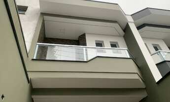 Imagem: LINSO SOBRADO SENDO 3 DORMITORIOS, SENDO