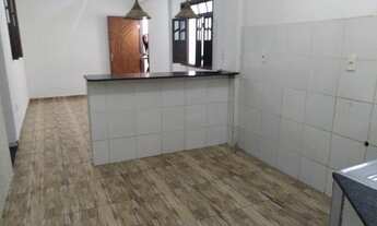 Imagem 4: Alugo casa solta Itapuã 4/4 duplex residencial R$2.900,00