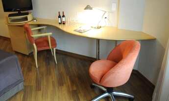 Imagem 2: Flat em Moema com entrada imediata