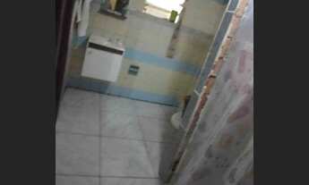 Imagem 6: A casa super boa. Banheiro cozinha e sala bem grande . Aceito uma moto ou casa..