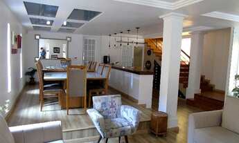 Imagem: VALPARAISO EM PONTO NOBRE IMPECAVEL CASA