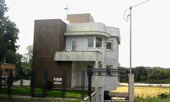 Imagem 2: CARLOS BARBOSA - Casa Padrão - Centro