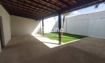 Imagem 4: Casa Condomínio Fechado para aluguel, 3 quartos, 3 vagas, Jardim Holanda - Uberlândia/MG