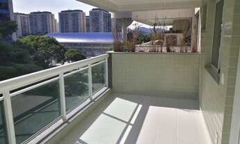 Imagem 2: Apartamento de 81 metros quadrados no bairro Barra da Tijuca com 2 quartos