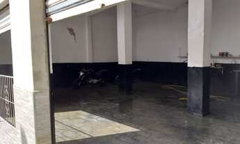 Imagem 6: Aluga loja Galpão / depósito com 4 vagas na garagem
