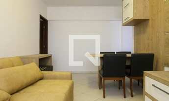 Imagem 2: Apartamento para Aluguel - Jardim Botânico, 2 Quartos, 75 m2