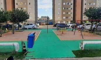 Imagem 2: Apartamento com 2 dormitórios, 52 m² - venda por R$ 215.000,00 ou aluguel por R$ 900,00/mê