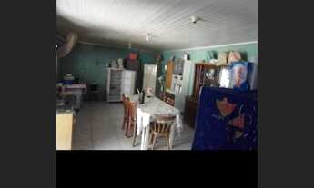 Imagem 3: A casa super boa. Banheiro cozinha e sala bem grande . Aceito uma moto ou casa..