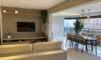 Imagem 2: 3 Suítes próximo Metro Borba Gato