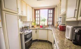 Imagem 6: Casa à venda com 211m², 4 quartos e 3 vagas