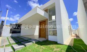 Imagem: Casa Recém Construída em Condomínio Fechado