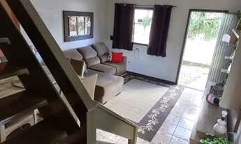 Imagem 4: Casa para venda com 263 metros quadrados com 3 quartos em Centro - Araquari - SC