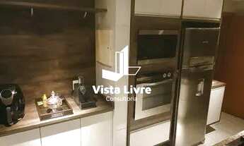 Imagem 6: O apartamento com tarde de sol está localizado na Vila Romana, um bairro charmoso e valor