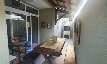 Imagem 6: Oportunidade. Casa em condomínio com 5 dormitórios