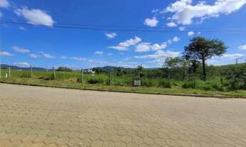 Imagem 2: Terreno diferenciado com 483,73m2