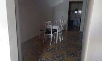 Imagem 5: ALUGA-SE CASA Casa com 2 dormitórios