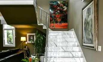 Imagem 6: Casa de condomínio para venda possui 1000 metros quadrados com 5 quartos