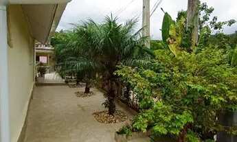 Imagem 2: 2 casas no mesmo terreno