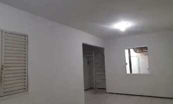 Imagem 6: Casa para aluguel com 150 m2, com 2 quartos, sala e cozinha amplos, garagem para 3 carros