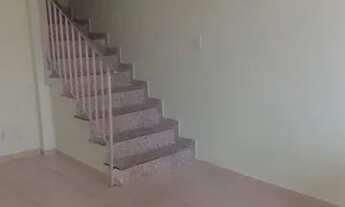 Imagem 3: Casa para locação com 2 quartos e garagem