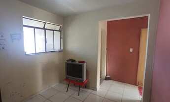 Imagem 4: Apartamento para venda tem 60 metros quadrados com 2 quartos em São Mateus - Juiz de Fora