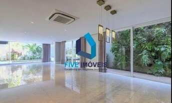 Imagem: Sobrado com 3 suites para alugar, 600 m²