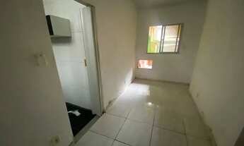 Imagem 5: Vila Valqueire (Intendente Magalhães) Casa Frente de rua Térreo 2Qts Sala Coz Banh Área