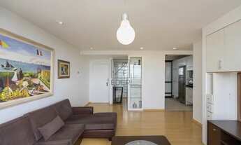 Imagem 7: Charmoso e ensolarado nas Mercês!