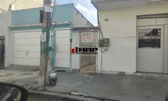 Imagem: EXCELENTE CASA LINEAR, COM 01 QUARTO