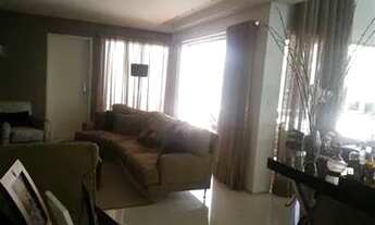 Imagem 2: Linda casa a venda no Condomínio Taubaté Village, já foi capa de revista, R$ 2.500.000,00