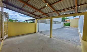 Imagem 2: Casa 2 quartos sendo 1 suíte no Col. Santo Antônio/lindo Acabamento