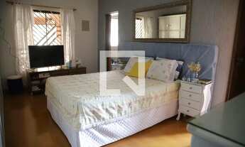 Imagem 6: Casa para Aluguel - Quitaúna, 3 Quartos, 258 m2