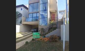 Imagem 2: Casa nova, moderna 3 suites, acabamento de 1ra, quintal piscina e gourmet