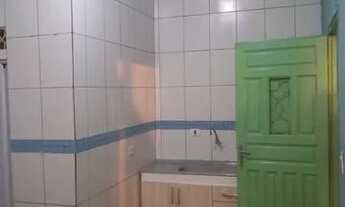 Imagem 5: Casa 2 cômodos grande com banheiro