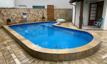 Imagem: Casa para aluguel e venda tem 260 metros