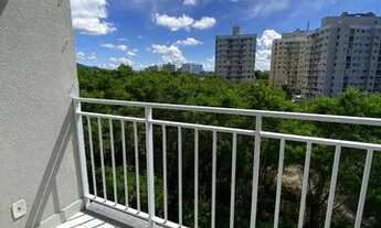 Imagem: DNI 806 VENDO APARTAMENTO 2 QUARTOS 1 SUITE