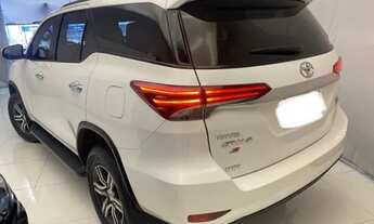 Imagem 5: Procuro trocar por casa ou terreno