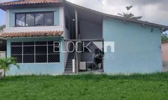 Imagem 2: Guaratiba Casa com 4 dormitórios