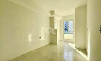 Imagem 4: Apartamento com 02 dormitórios, churrasqueira e sacada à venda no bairro Camobi em Santa M