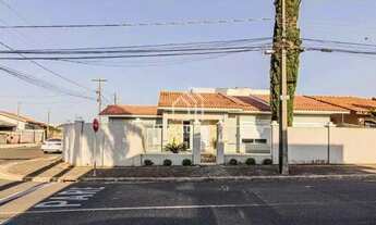 Imagem: Residência a Venda no Bairro Órfãs, com