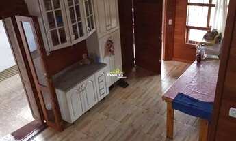 Imagem 9: Casa estilo chalé a venda