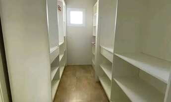 Imagem 2: Casa mobiliada no Condomínio Caledônia com 4 dormitórios sendo 3 suítes e 4 vagas em Cambo