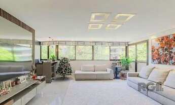 Imagem 4: Apartamento Garden de 232m² com Terraço, 3 Dormitórios, 3 Vagas e Infraestrutura Completa