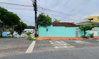 Imagem 2: Casa para locação no Parque 10 4 Quartos, Suíte e Quintal com Árvores Frutíferas