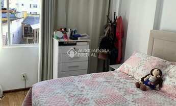 Imagem 7: Imóvel para venda possui 48 metros quadrados com 2 quartos em Centro - Florianópolis - SC