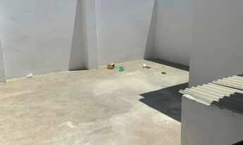 Imagem 6: CASA 2/4 NO CENTRO