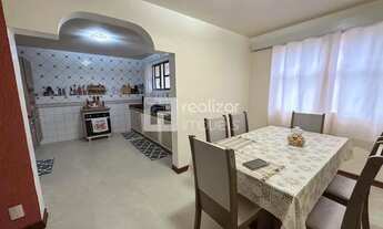 Imagem 6: Casa de 7 quartos, sendo 2 Suítes no Bairro Itacorubi, Florianópolis