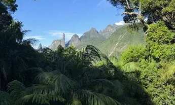 Imagem: Casa de condomínio para aluguel tem 180