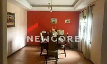 Imagem 3: Casa em Rua Edgard Simone - São Lourenço - Curitiba/PR