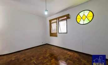 Imagem 4: Imóvel espaçoso com suíte e excelente localização no Gutierrez